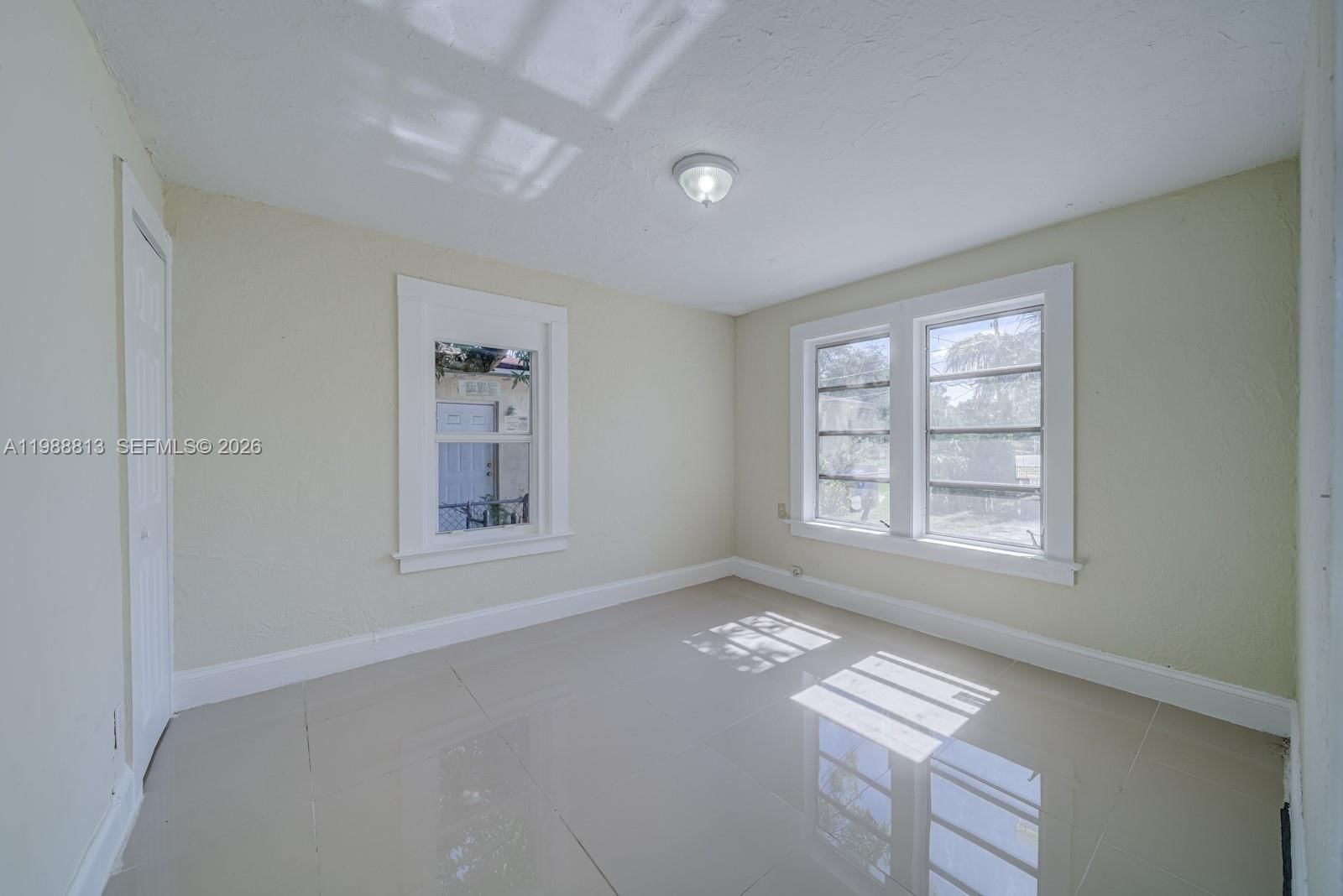 Real estate property located at 829 56th St, Miami-dade, Pine Highlands, Miami, FL