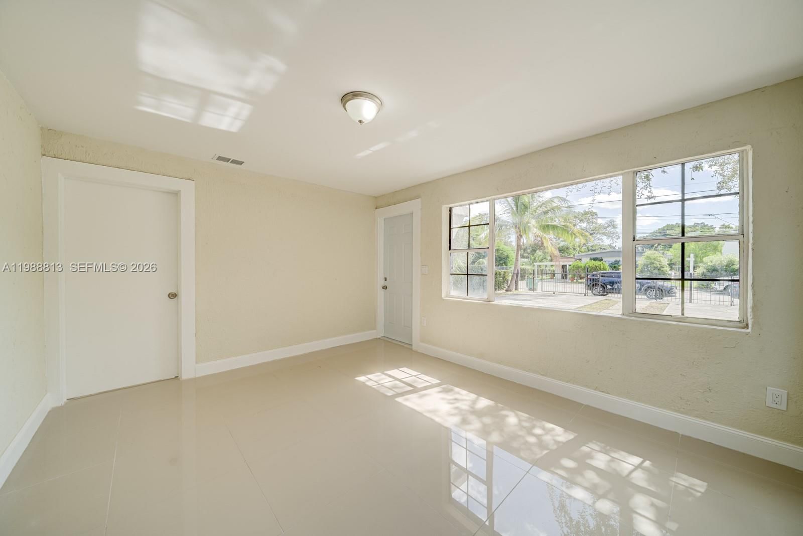 Real estate property located at 829 56th St, Miami-dade, Pine Highlands, Miami, FL