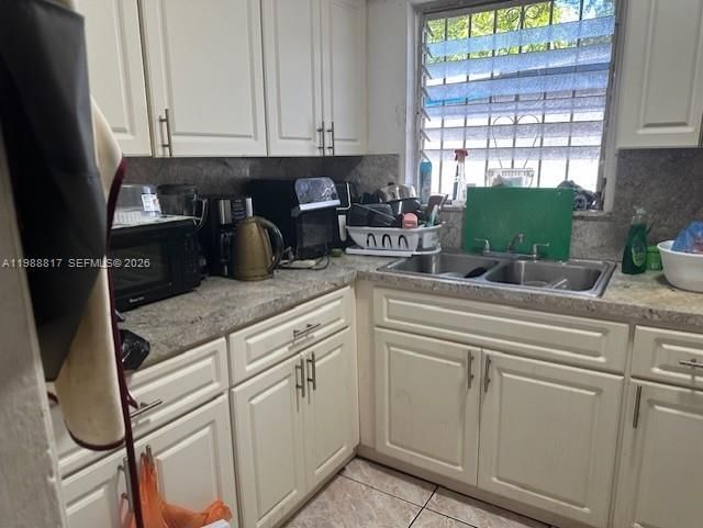 Real estate property located at 8250 4th Ave, Miami-dade, Flora-del-rio, Miami, FL