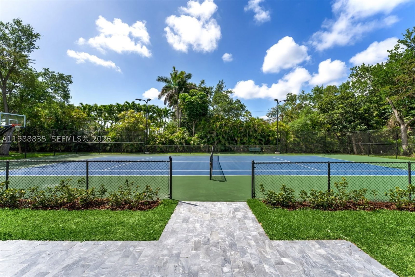 Real estate property located at 9790 114th St, Miami-dade, Killian Drive Estates, Miami, FL