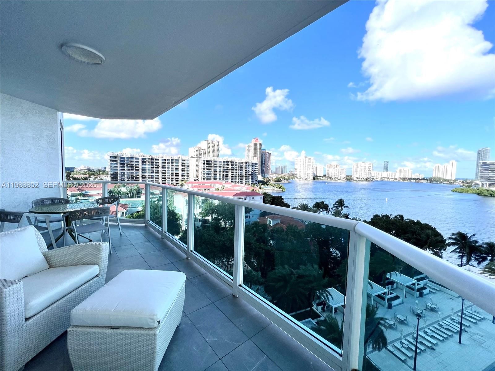Real estate property located at 3301 183rd St #905, Miami-dade, The Peninsula Ii Condo, Aventura, FL