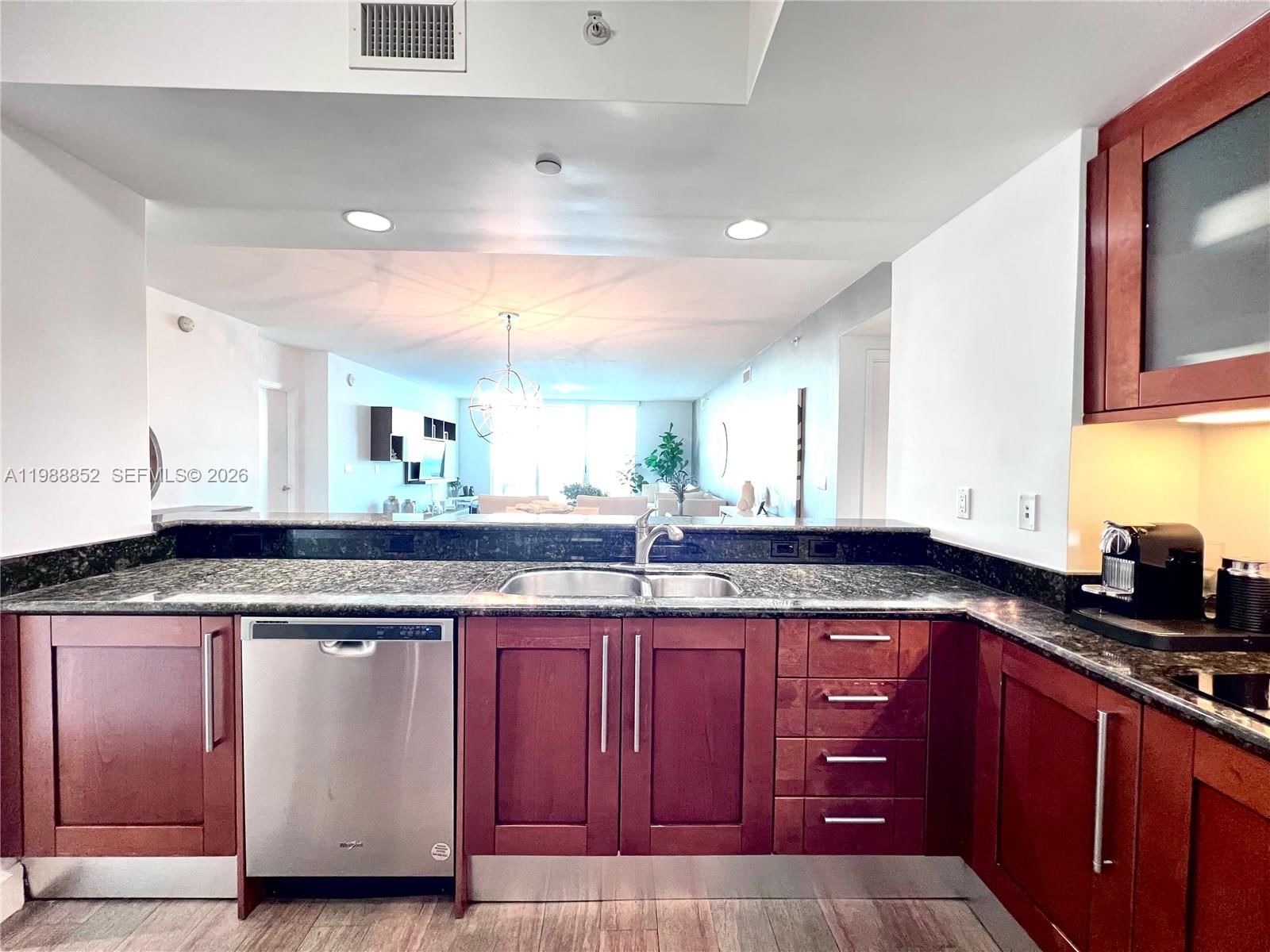 Real estate property located at 3301 183rd St #905, Miami-dade, The Peninsula Ii Condo, Aventura, FL