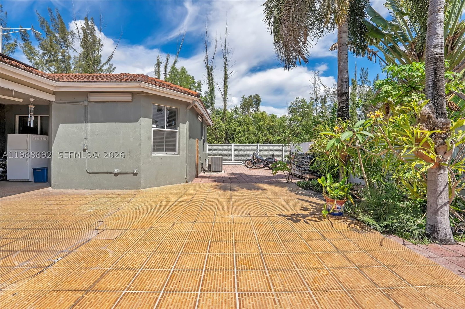 Real estate property located at 1173 135th Ct, Miami-dade, Riviera Trace 1st Addn, Miami, FL