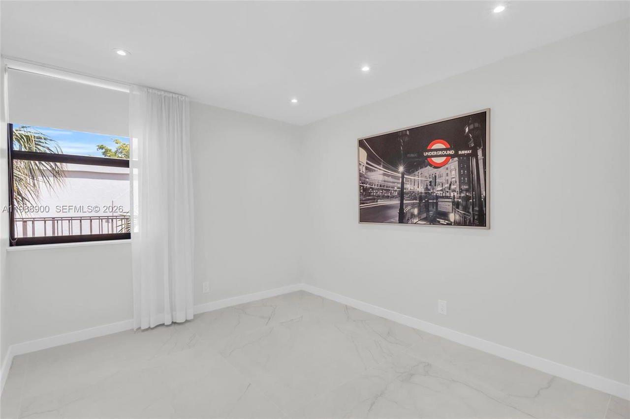 Real estate property located at 20441 30th Ave #424-9, Miami-dade, Villa Dorada Condo No 2, Aventura, FL