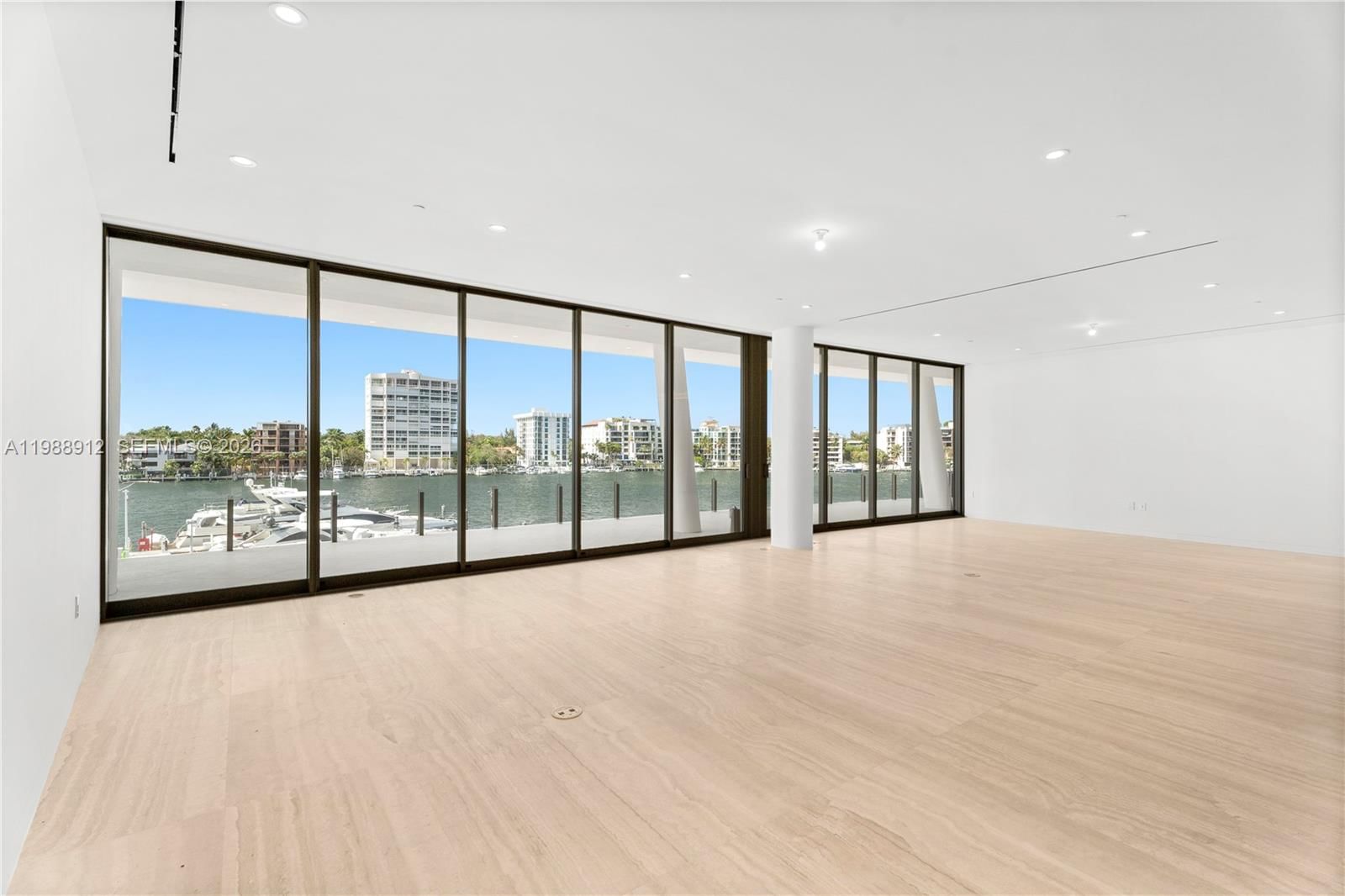 Real estate property located at 5 Grove Isle Dr S303, Miami-dade, Vita Grove Isle, Coconut Grove, FL