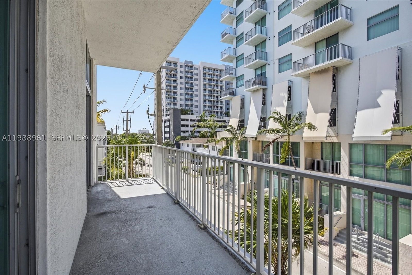 Real estate property located at 2100 Van Buren St #319, Broward, Lofts At Hollywood Statio, Hollywood, FL