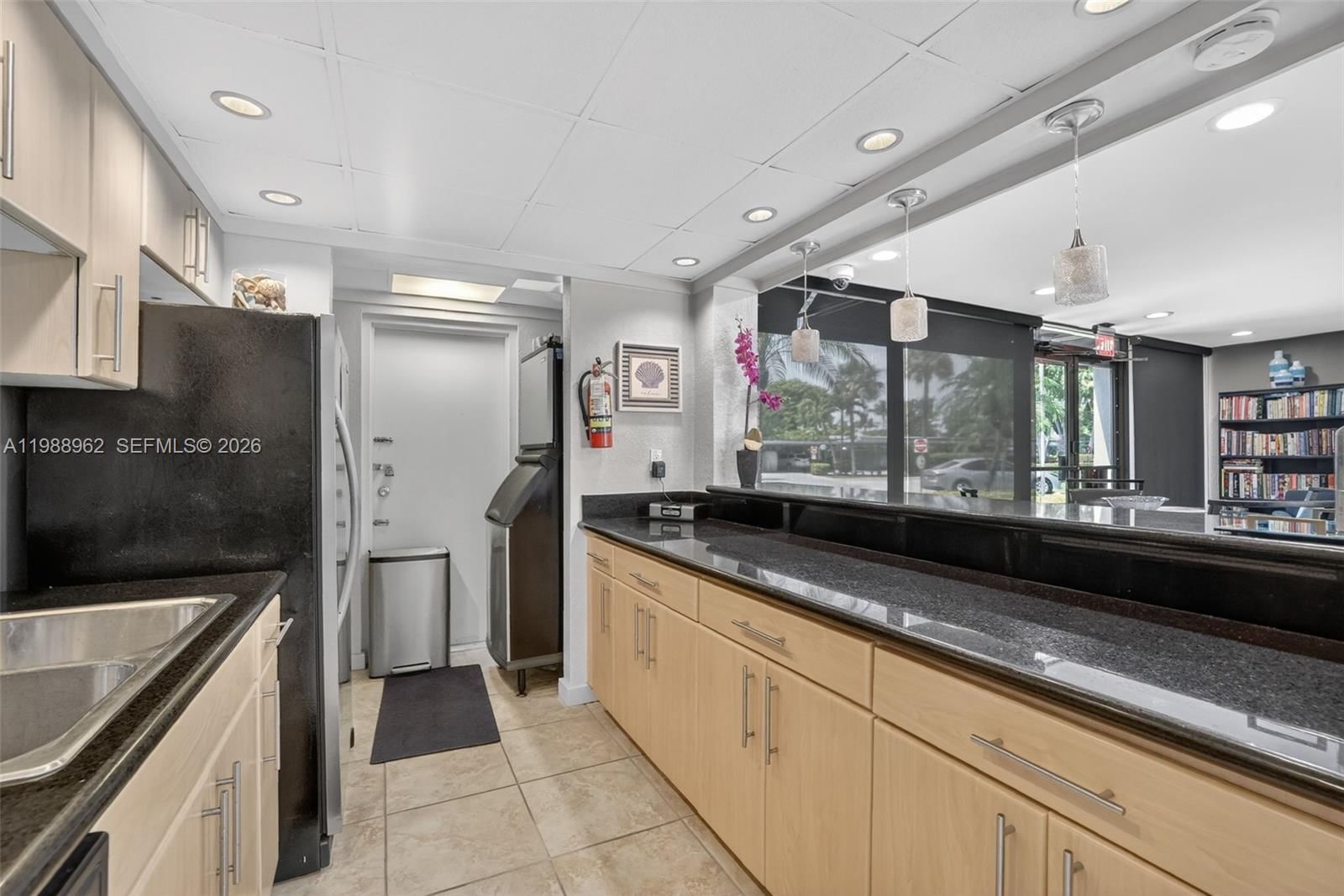 Real estate property located at 1100 5th Ct #24, Broward, Nobel Point Condo, Pompano Beach, FL