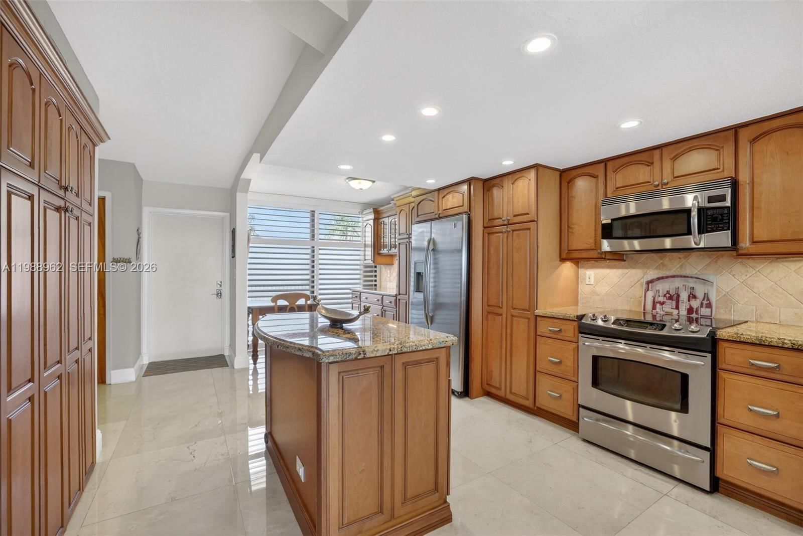 Real estate property located at 1100 5th Ct #24, Broward, Nobel Point Condo, Pompano Beach, FL