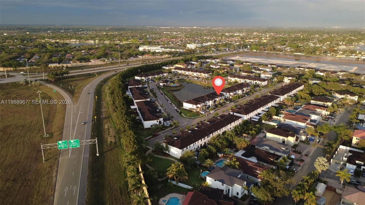 Real estate property located at 9015 183rd St, Miami-dade, Murtha Subdivision, Hialeah, FL