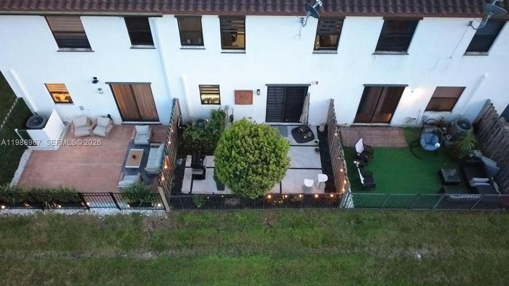 Real estate property located at 9015 183rd St, Miami-dade, Murtha Subdivision, Hialeah, FL
