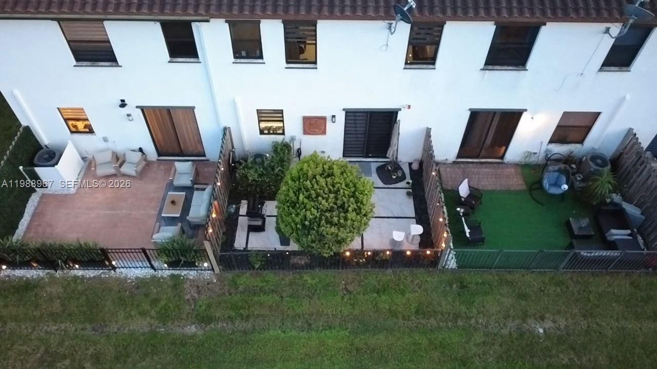 Real estate property located at 9015 183rd St, Miami-dade, Murtha Subdivision, Hialeah, FL