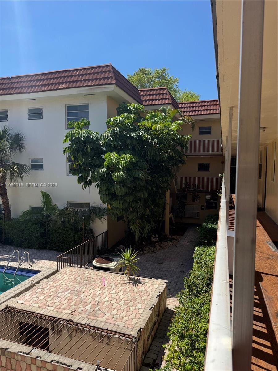 Real estate property located at 13655 10th Ave #208, Miami-dade, Oxfort Court Condo, North Miami, FL