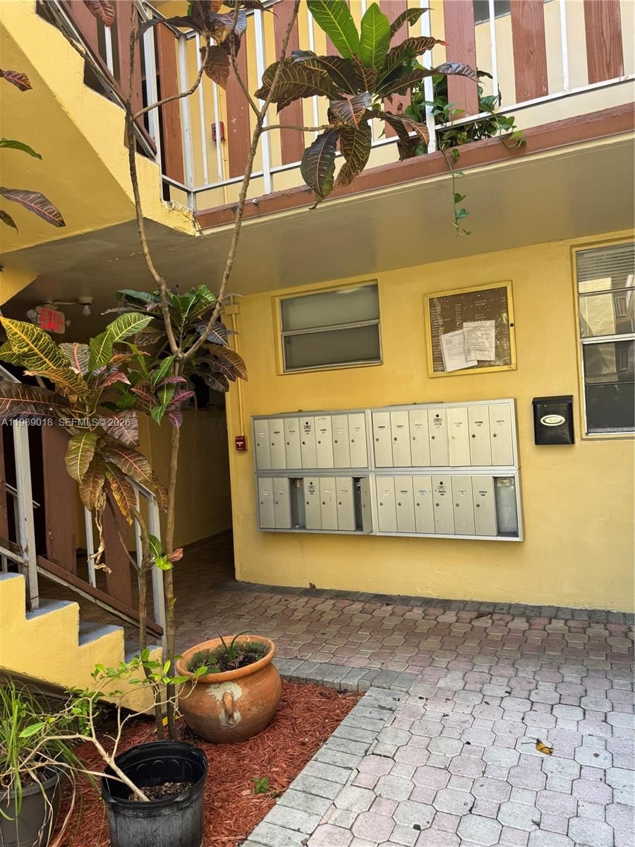 Real estate property located at 13655 10th Ave #208, Miami-dade, Oxfort Court Condo, North Miami, FL