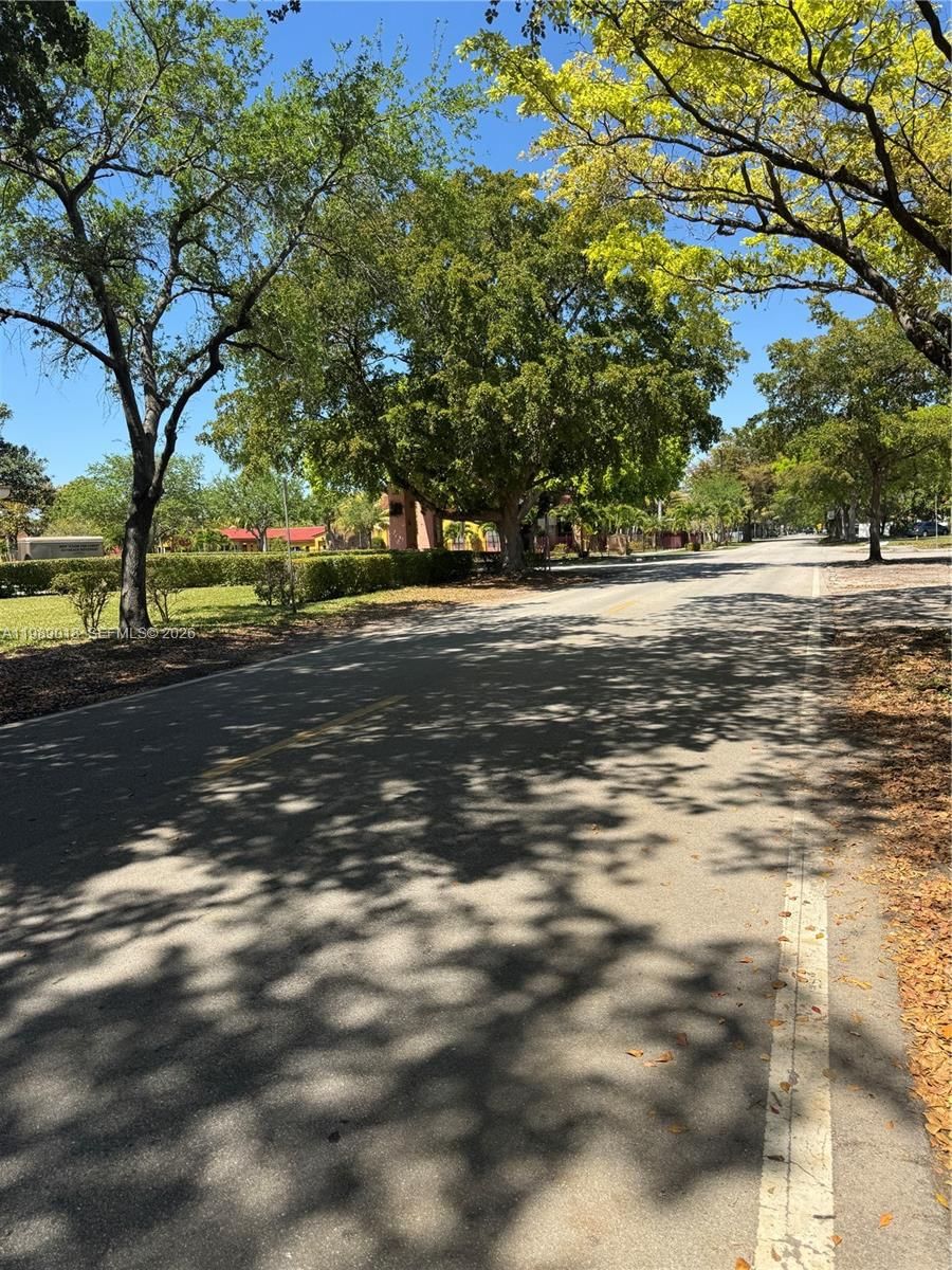 Real estate property located at 13655 10th Ave #208, Miami-dade, Oxfort Court Condo, North Miami, FL