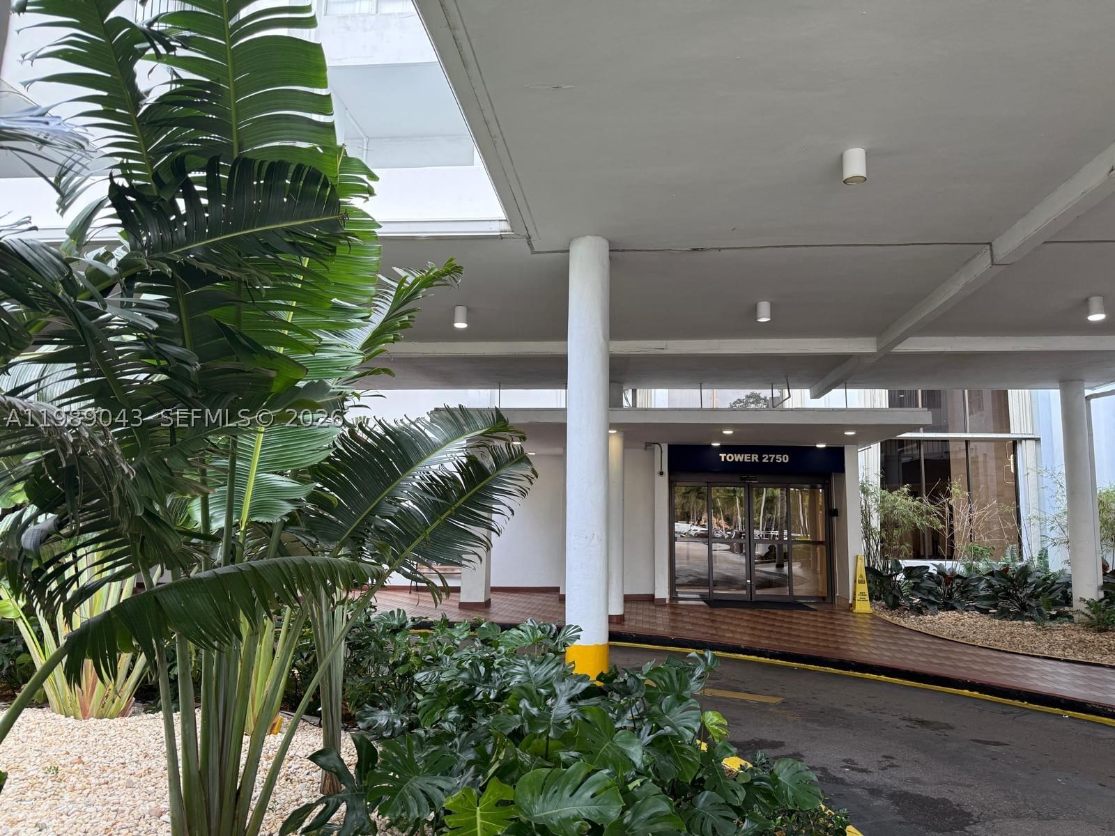 Real estate property located at 2750 183rd St #1201, Miami-dade, Commodore Plaza Condo, Aventura, FL