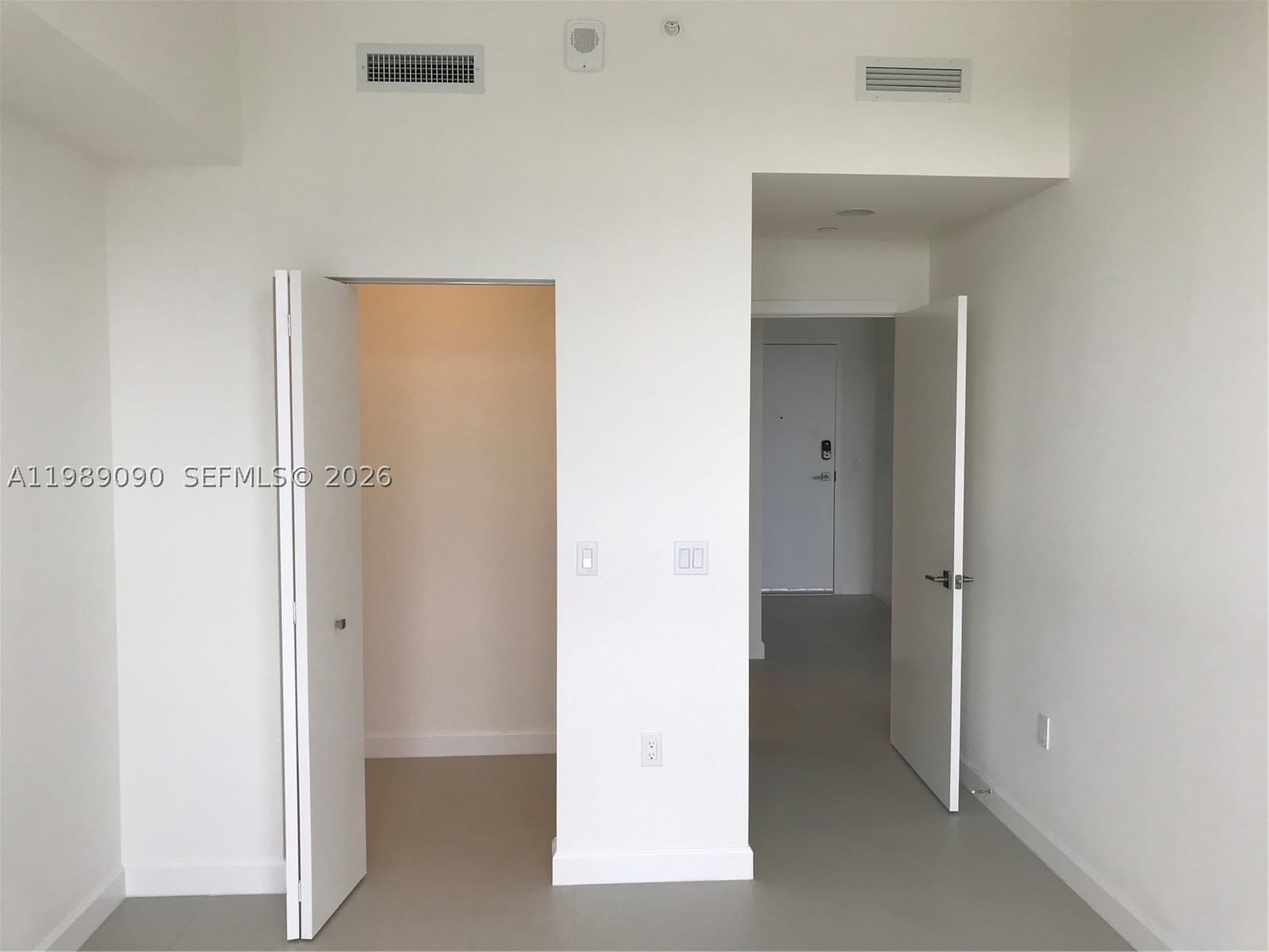 Real estate property located at 5350 84th Ave #1814, Miami-dade, 5350 Park Condo, Doral, FL