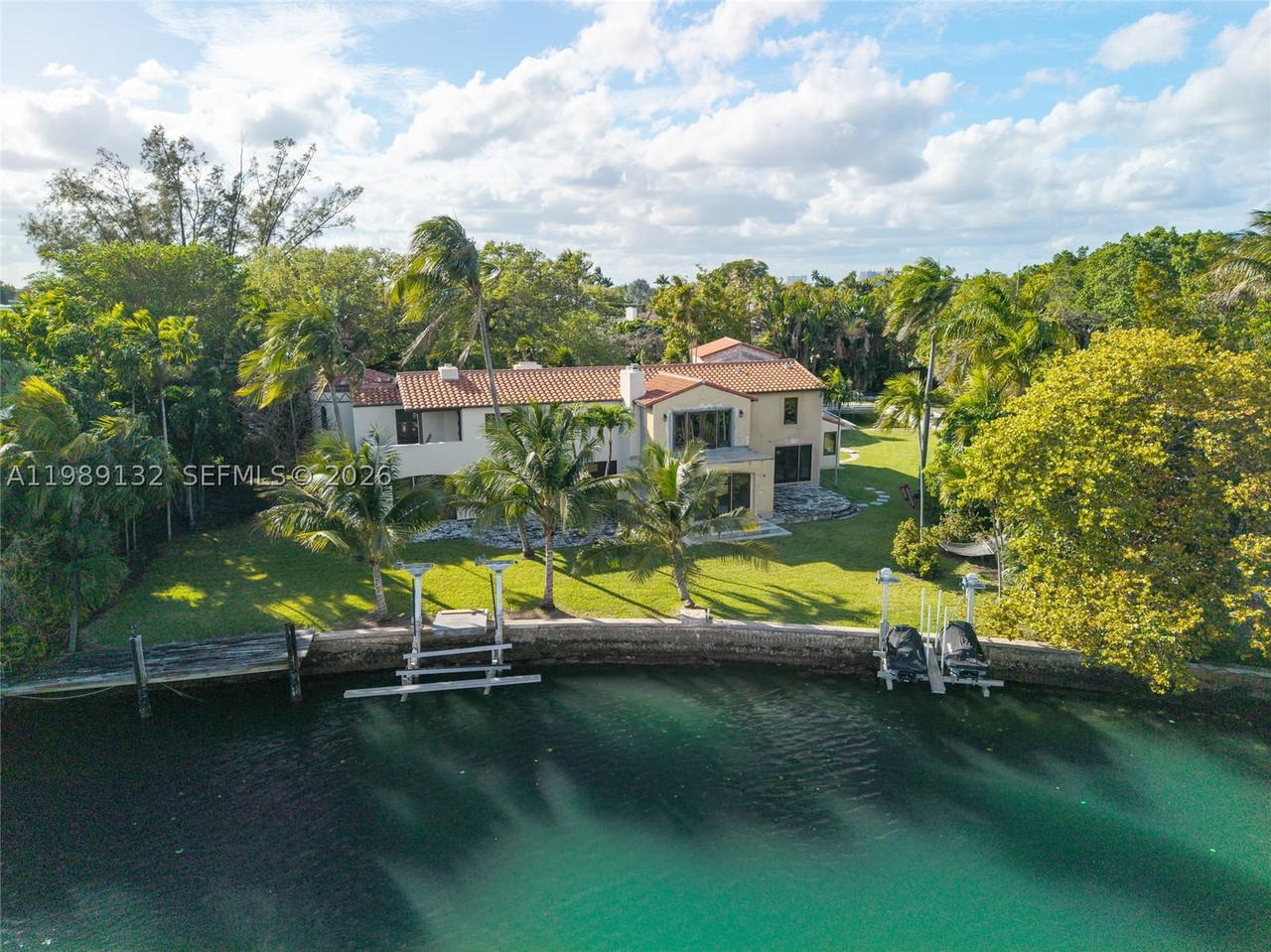 Real estate property located at 5005 Lakeview Dr, Miami-dade, Lake View Sub, Miami Beach, FL