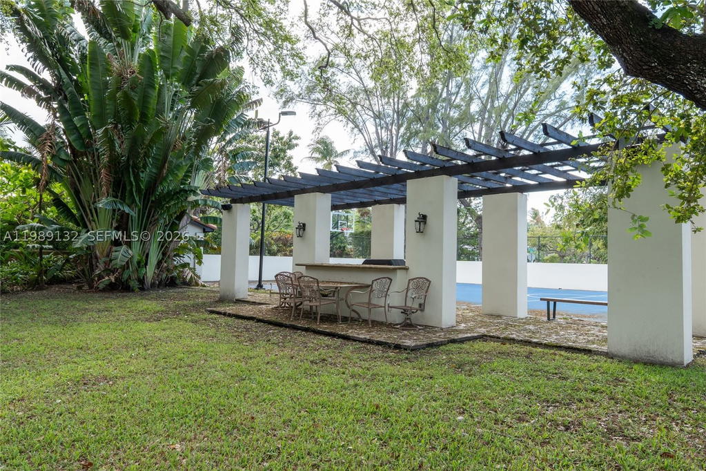 Real estate property located at 5005 Lakeview Dr, Miami-dade, Lake View Sub, Miami Beach, FL
