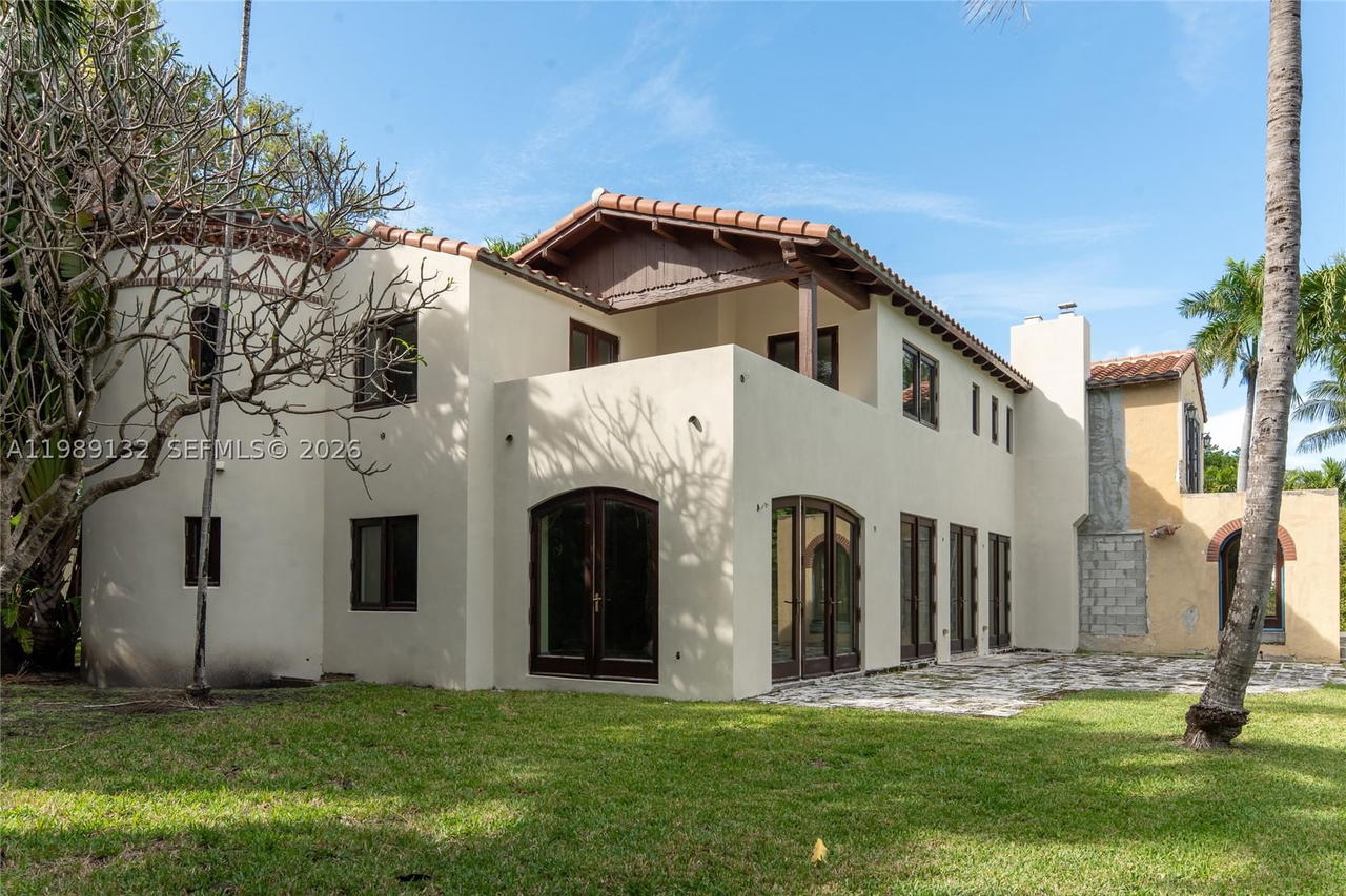 Real estate property located at 5005 Lakeview Dr, Miami-dade, Lake View Sub, Miami Beach, FL