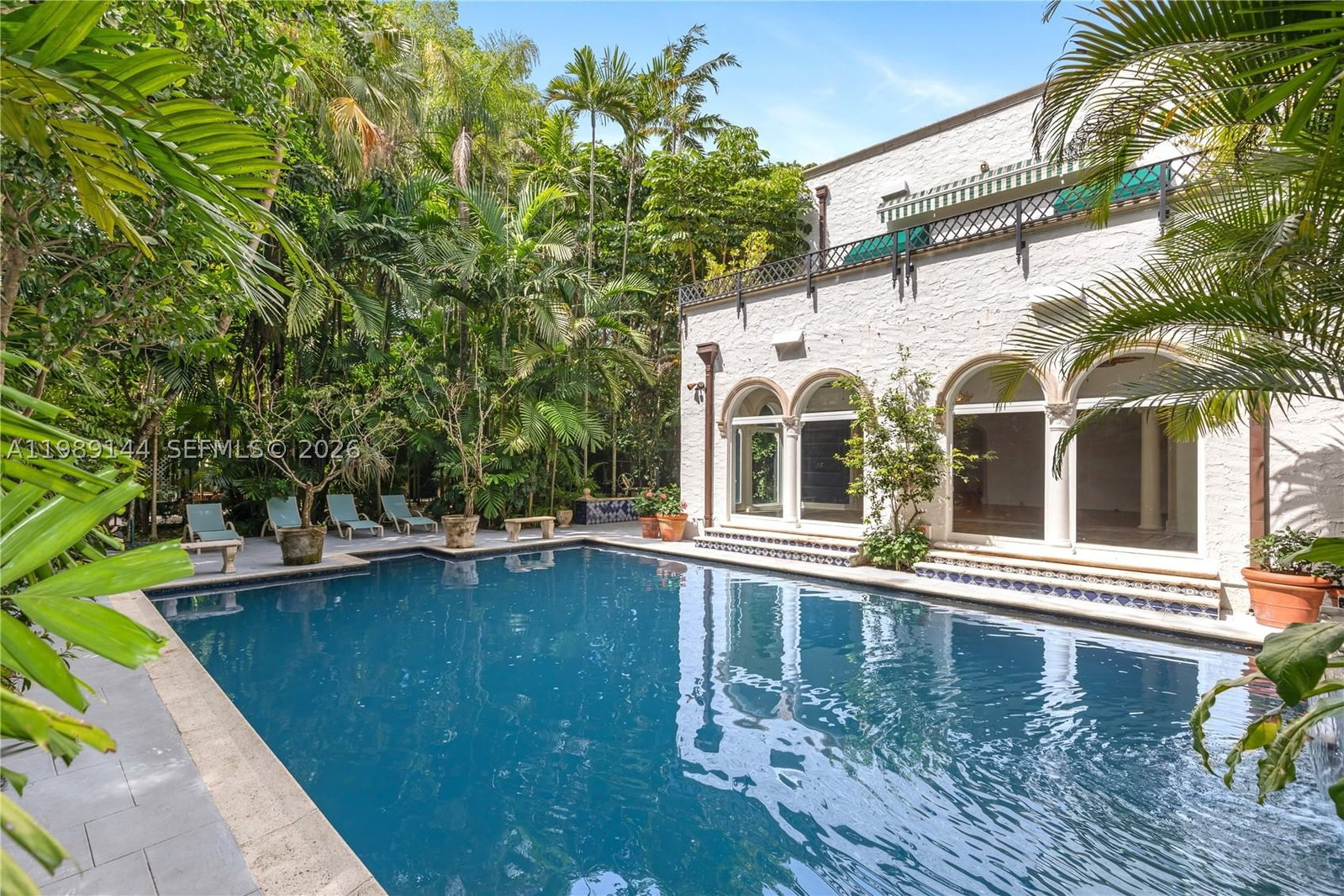 Real estate property located at 3685 Royal Palm Ave, Miami-dade, Coconut Grove Pk 2nd Amd, Miami, FL