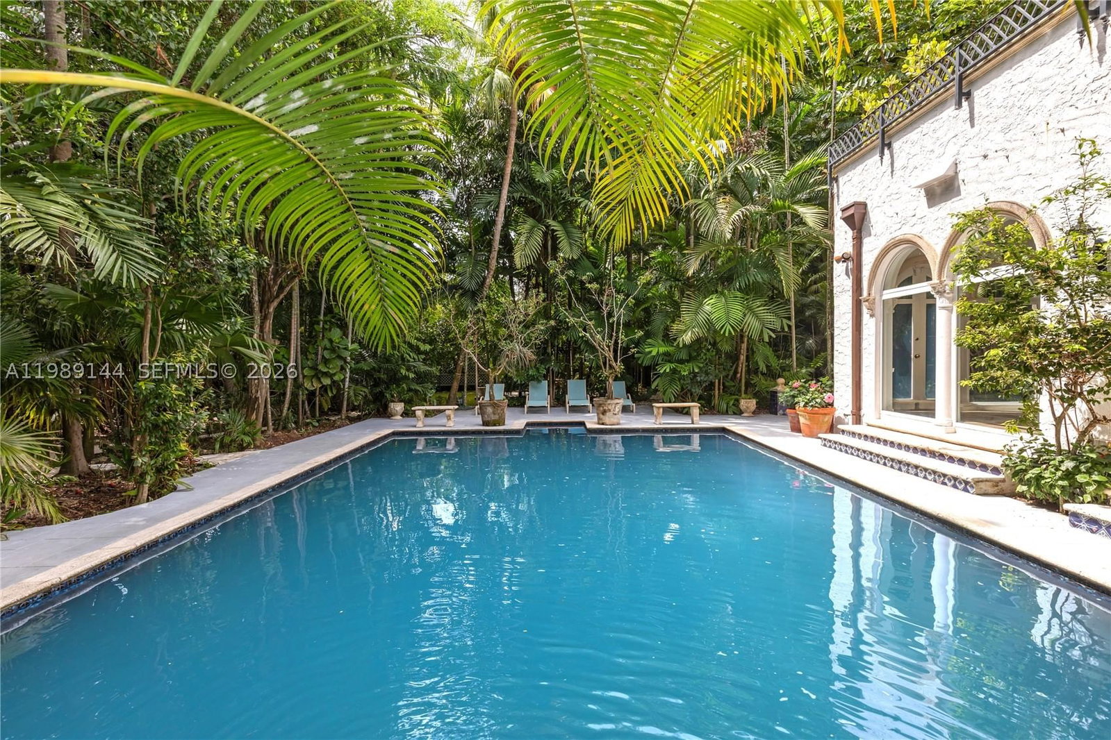 Real estate property located at 3685 Royal Palm Ave, Miami-dade, Coconut Grove Pk 2nd Amd, Miami, FL