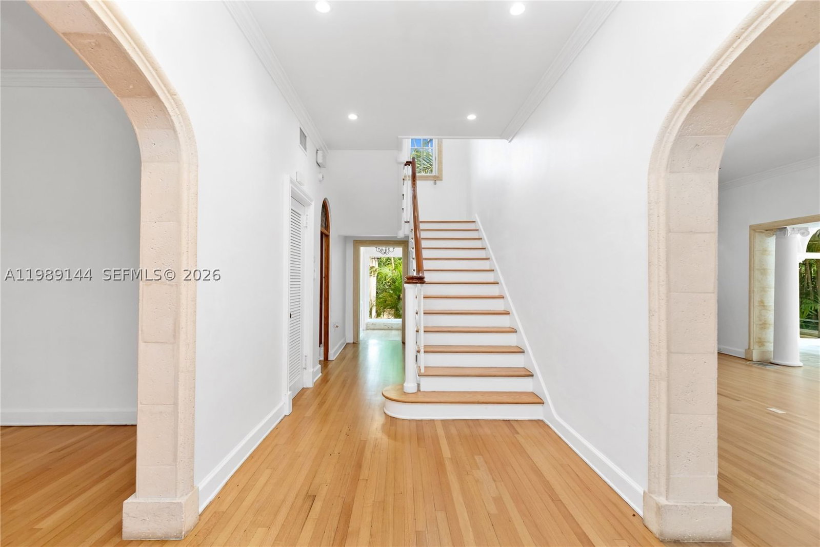 Real estate property located at 3685 Royal Palm Ave, Miami-dade, Coconut Grove Pk 2nd Amd, Miami, FL