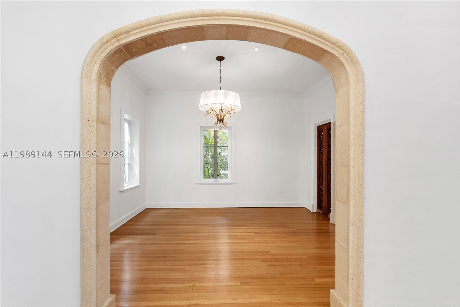 Real estate property located at 3685 Royal Palm Ave, Miami-dade, Coconut Grove Pk 2nd Amd, Miami, FL
