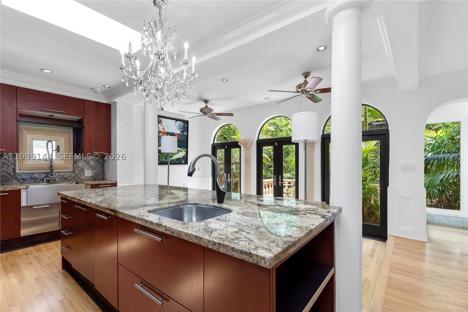 Real estate property located at 3685 Royal Palm Ave, Miami-dade, Coconut Grove Pk 2nd Amd, Miami, FL
