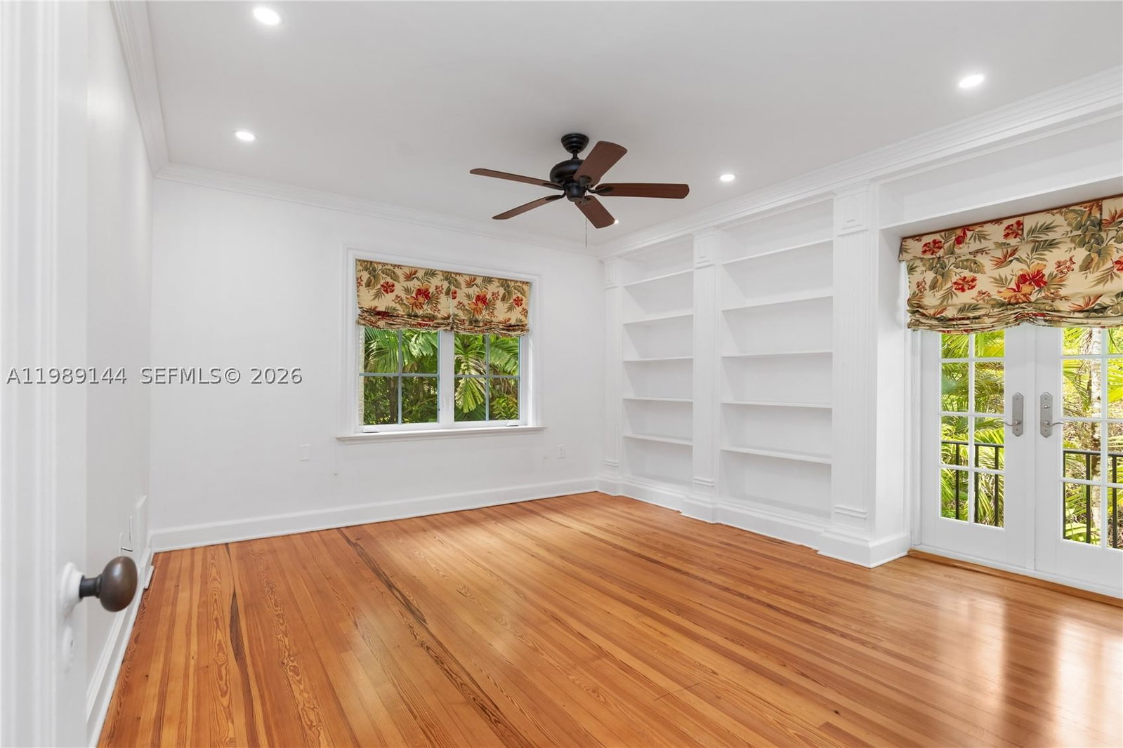 Real estate property located at 3685 Royal Palm Ave, Miami-dade, Coconut Grove Pk 2nd Amd, Miami, FL