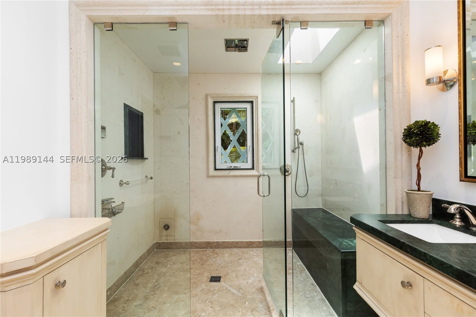 Real estate property located at 3685 Royal Palm Ave, Miami-dade, Coconut Grove Pk 2nd Amd, Miami, FL