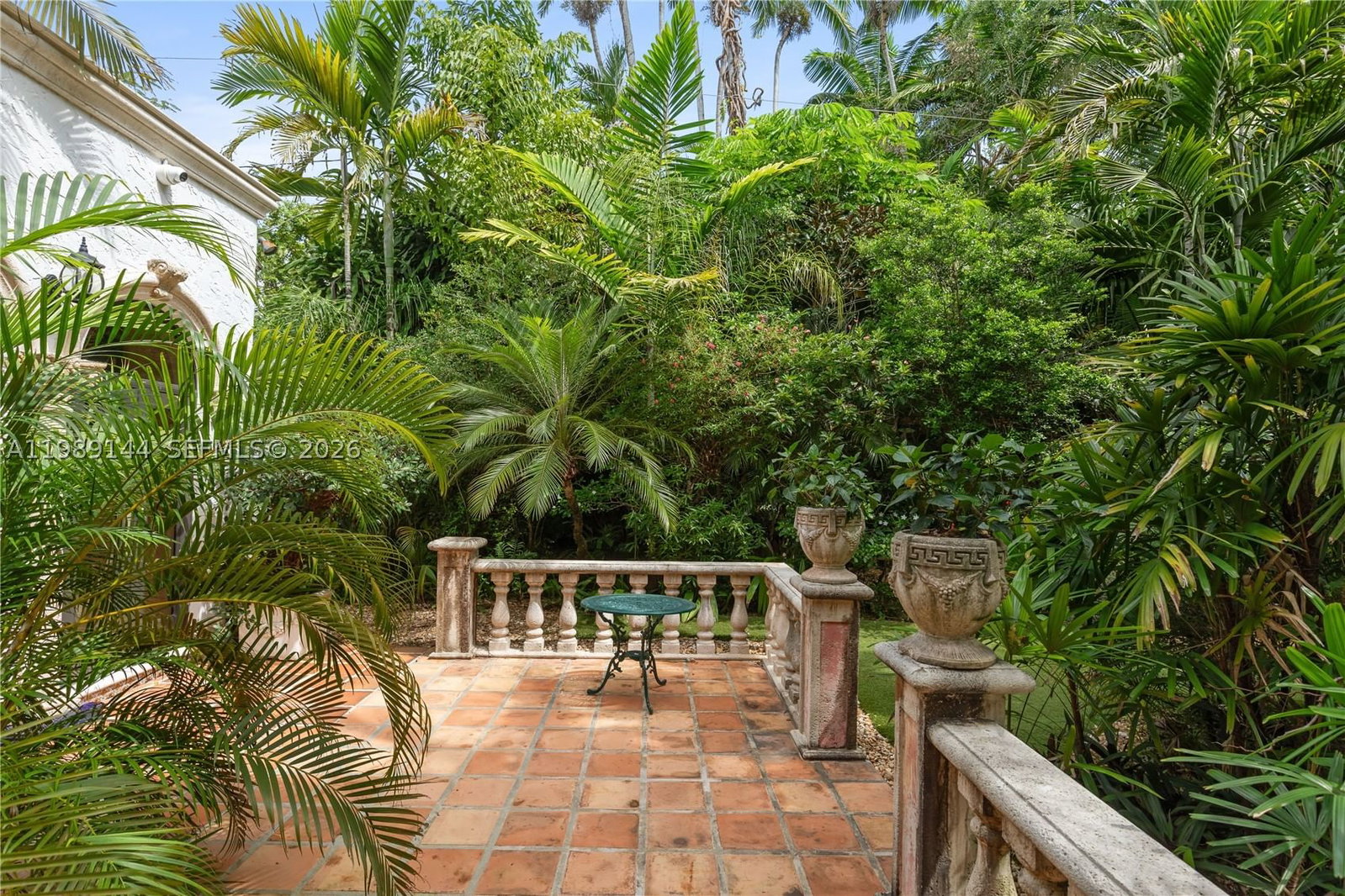 Real estate property located at 3685 Royal Palm Ave, Miami-dade, Coconut Grove Pk 2nd Amd, Miami, FL
