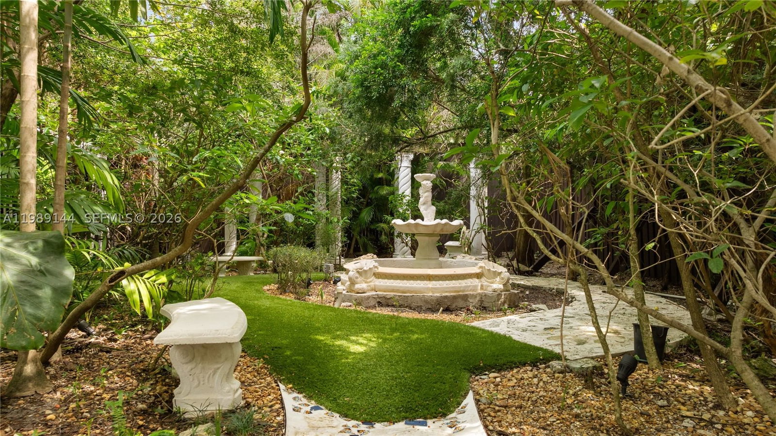 Real estate property located at 3685 Royal Palm Ave, Miami-dade, Coconut Grove Pk 2nd Amd, Miami, FL