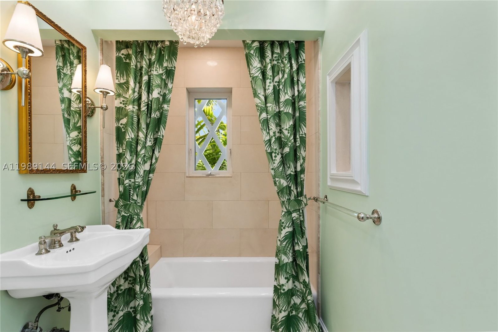 Real estate property located at 3685 Royal Palm Ave, Miami-dade, Coconut Grove Pk 2nd Amd, Miami, FL