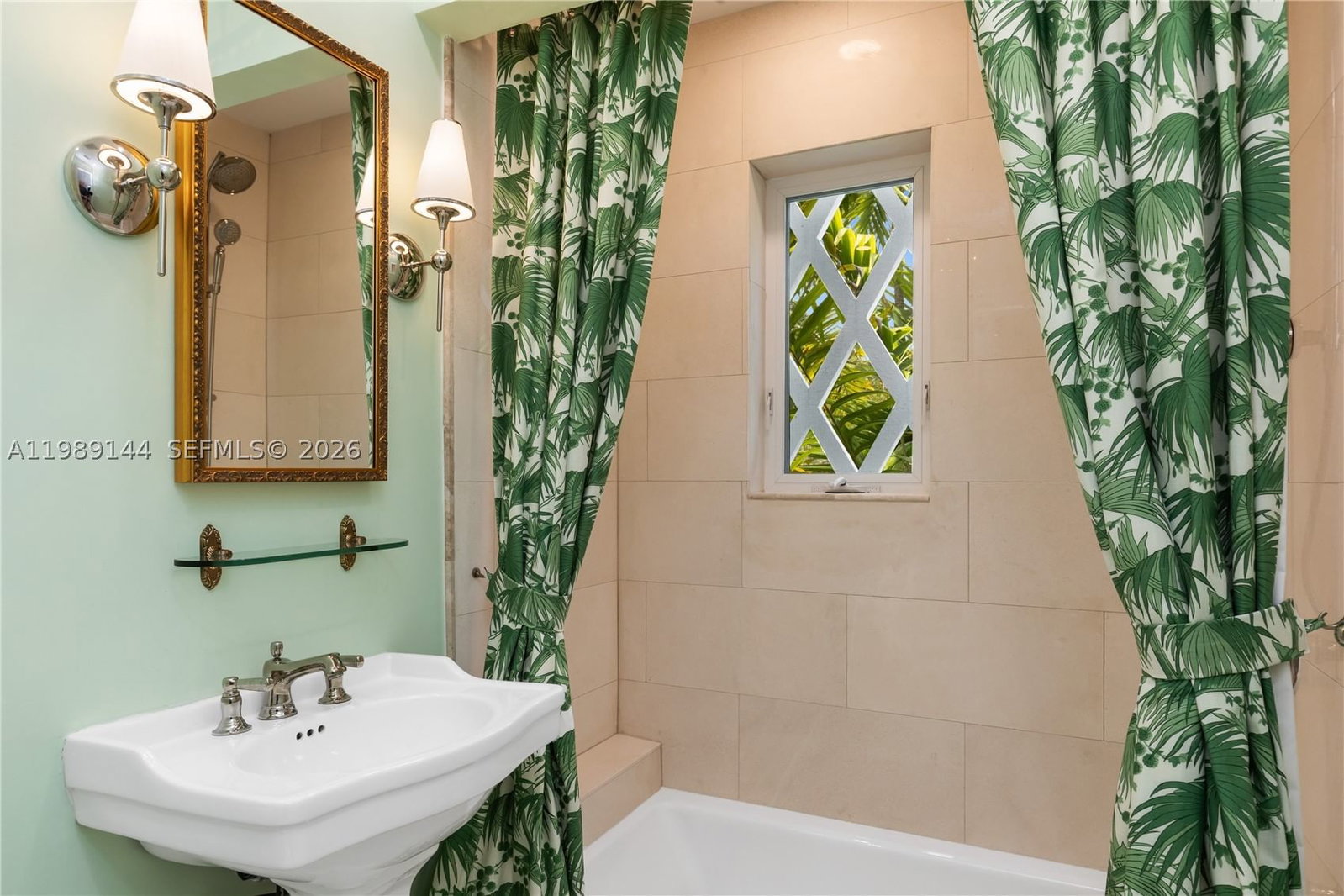 Real estate property located at 3685 Royal Palm Ave, Miami-dade, Coconut Grove Pk 2nd Amd, Miami, FL