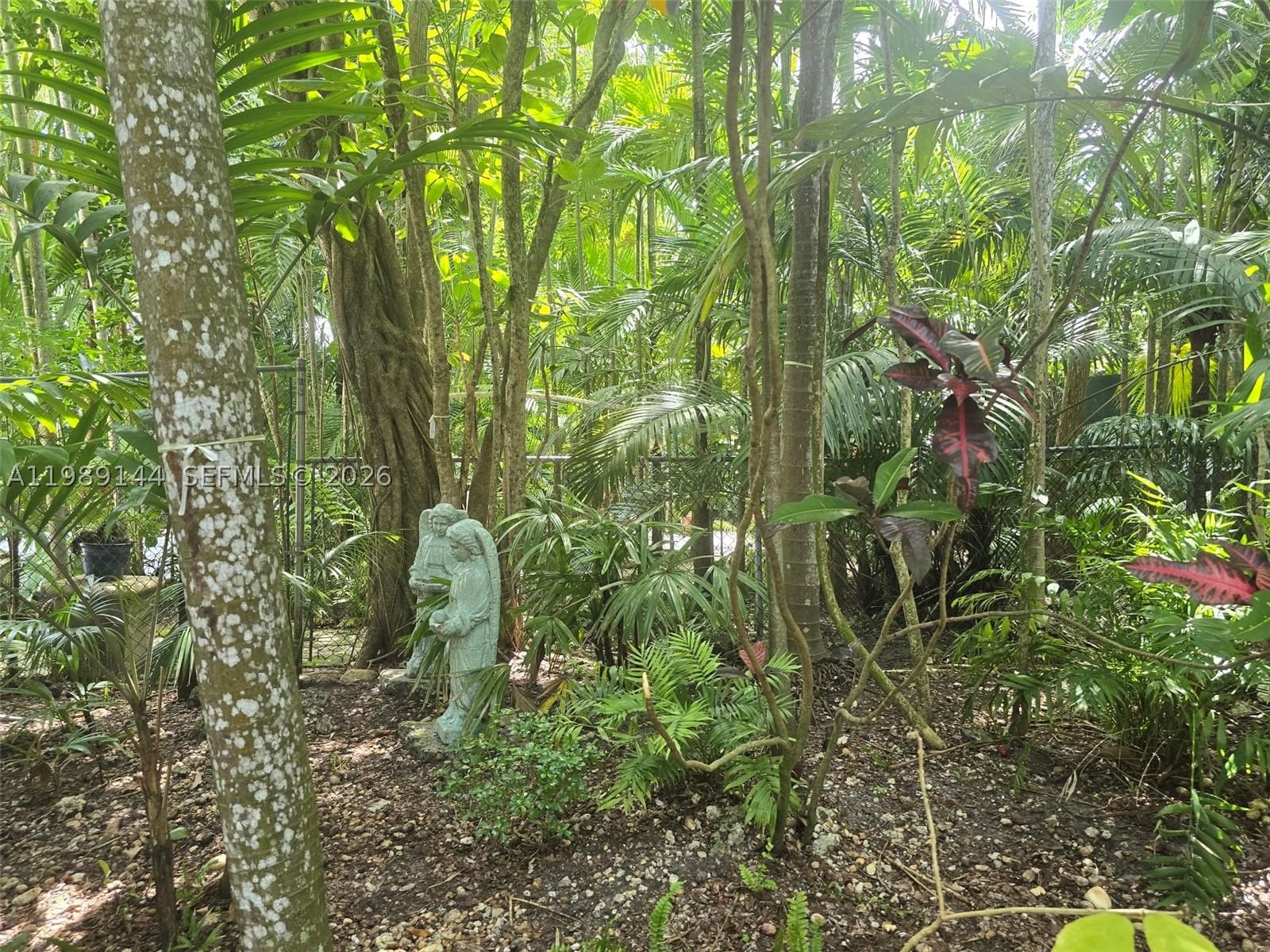 Real estate property located at 3685 Royal Palm Ave, Miami-dade, Coconut Grove Pk 2nd Amd, Miami, FL