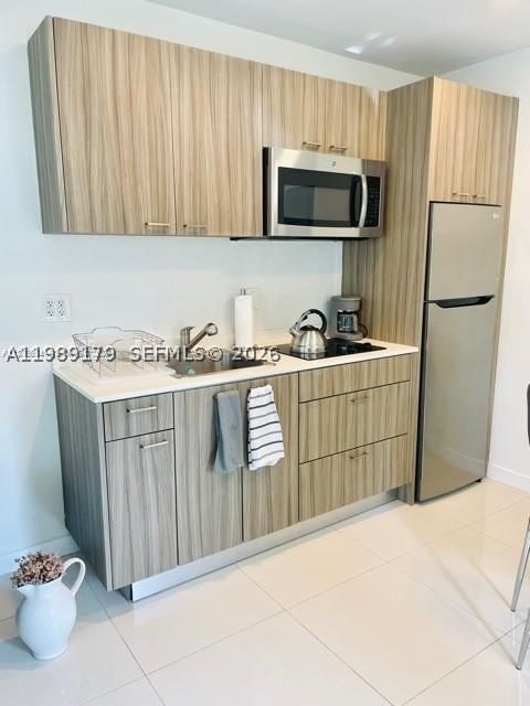 Real estate property located at 1419 West Ave #106, Miami-dade, 1419 West Condo, Miami Beach, FL