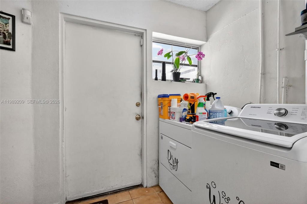 Real estate property located at 1680 122nd St, Miami-dade, Sunkist Grove, North Miami, FL