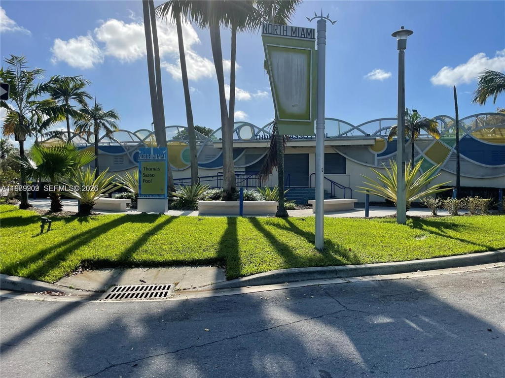 Real estate property located at 1680 122nd St, Miami-dade, Sunkist Grove, North Miami, FL