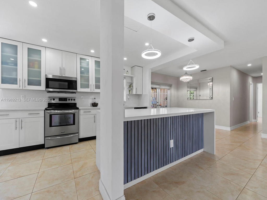 Real estate property located at 3605 122nd Pl, Miami-dade, Southern Ests 3rd Addn, Miami, FL
