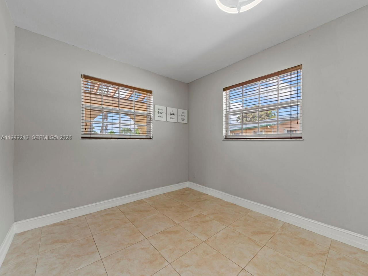 Real estate property located at 3605 122nd Pl, Miami-dade, Southern Ests 3rd Addn, Miami, FL