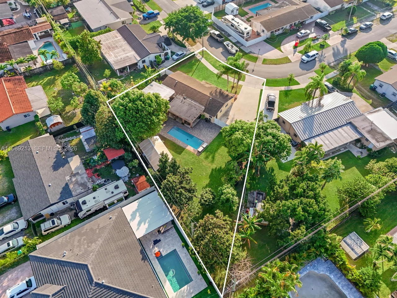 Real estate property located at 3605 122nd Pl, Miami-dade, Southern Ests 3rd Addn, Miami, FL