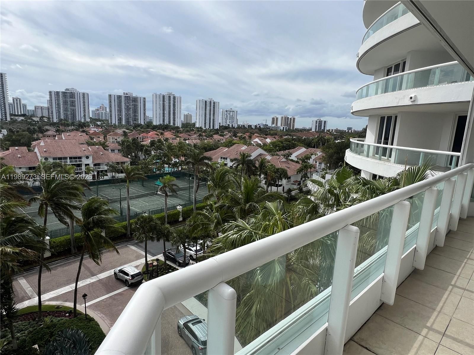 Real estate property located at 21050 Point Pl #702, Miami-dade, Atlantic Iii At The Point, Aventura, FL