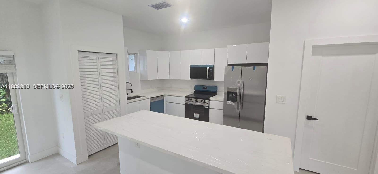 Real estate property located at 141 11th St, Broward, Monticello Park Amended P, Pompano Beach, FL