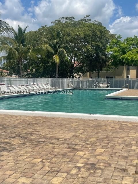 Real estate property located at 1030 TWIN LAKES DR #21-H, Broward, Lakewood Village, Coral Springs, FL