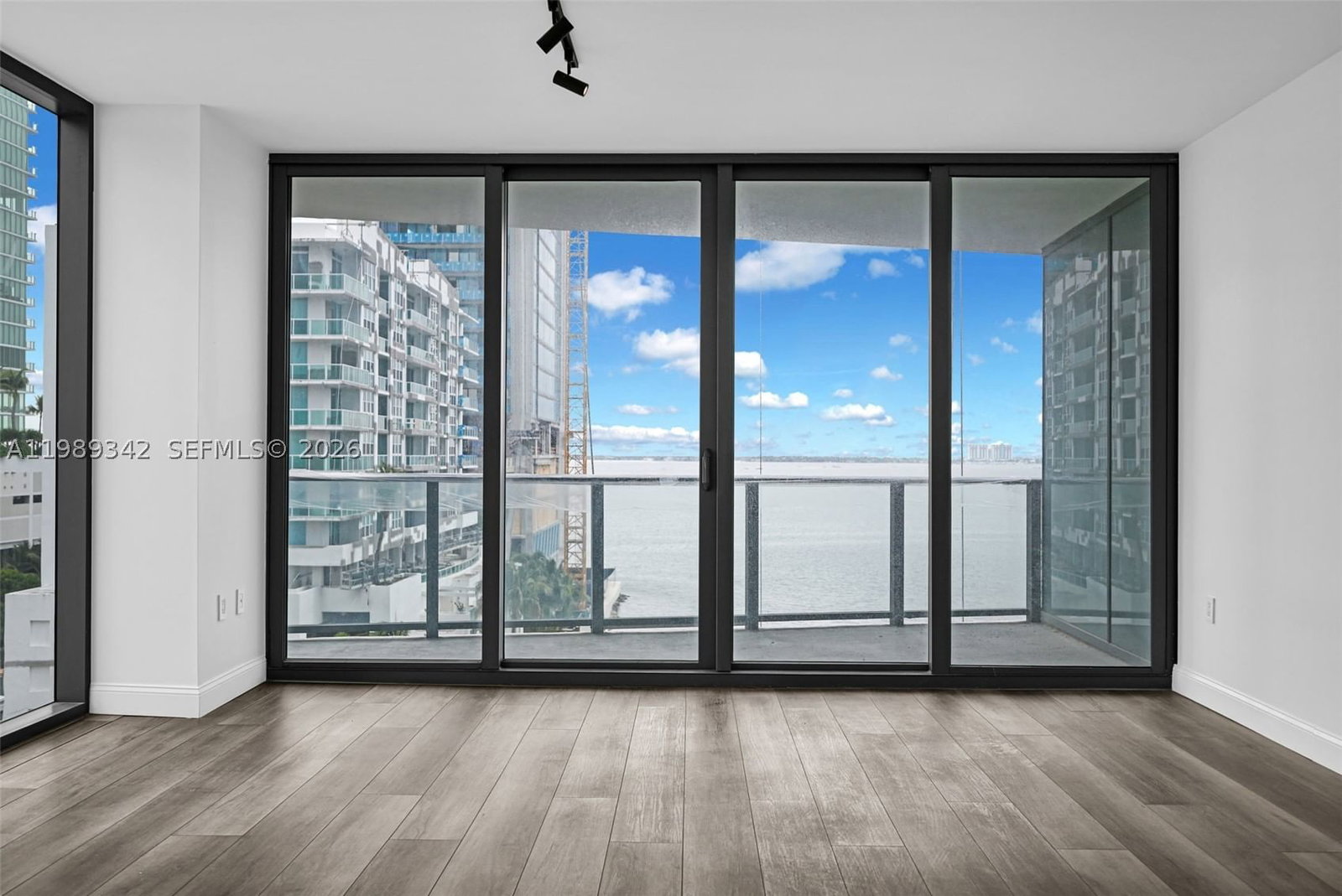 Real estate property located at 460 28th St #601, Miami-dade, Icon Bay Condo, Miami, FL