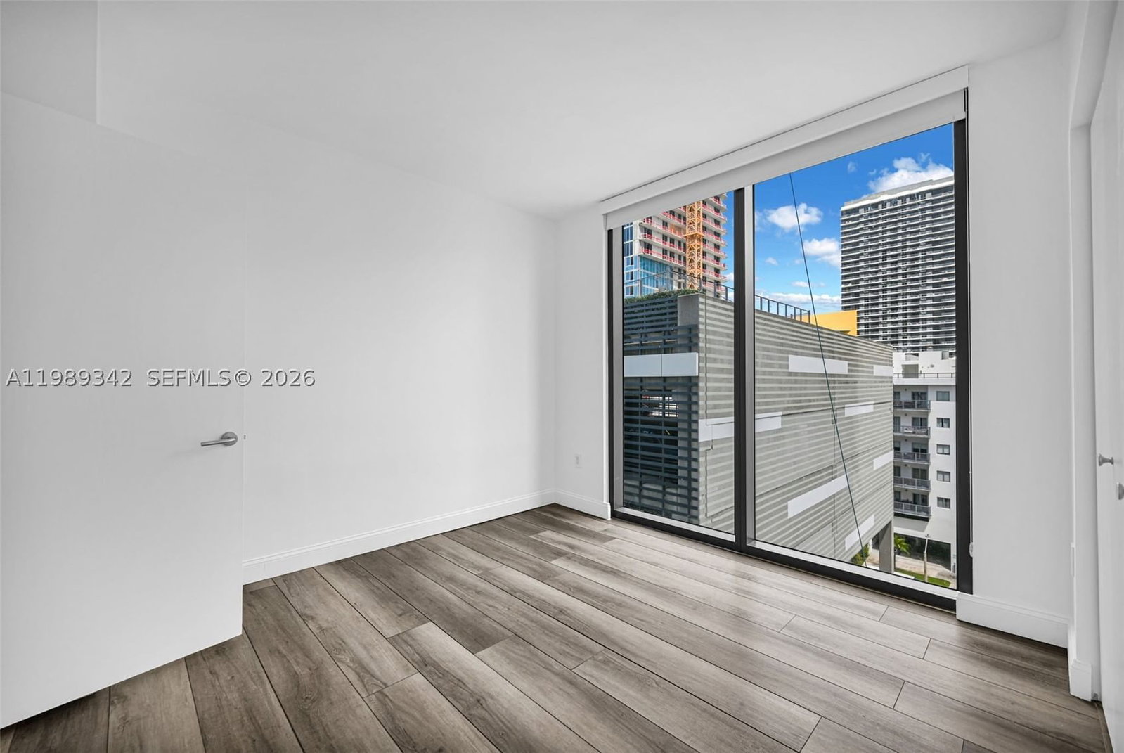 Real estate property located at 460 28th St #601, Miami-dade, Icon Bay Condo, Miami, FL