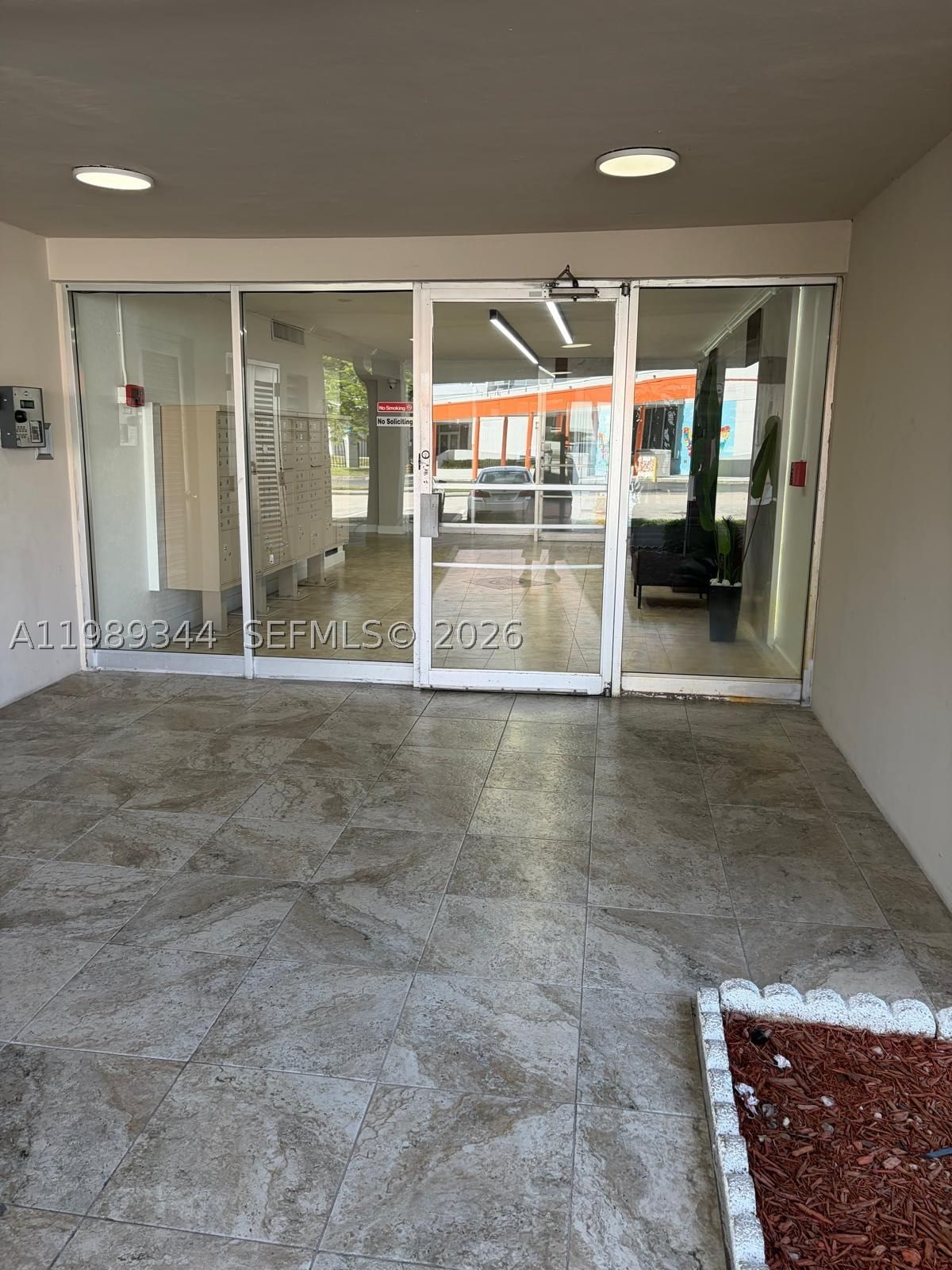 Real estate property located at 16410 Miami Dr #504, Miami-dade, Three Seasons Condo Bldg, North Miami Beach, FL