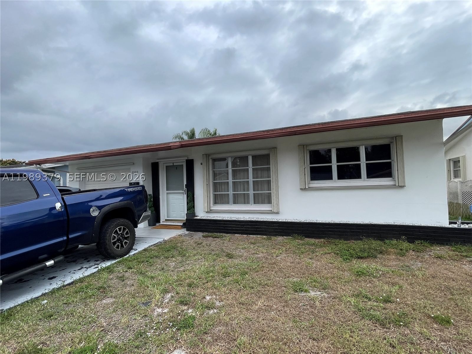 Real estate property located at 4909 52nd Ct, Broward, Mainlands Of Tamarac Lake, Tamarac, FL
