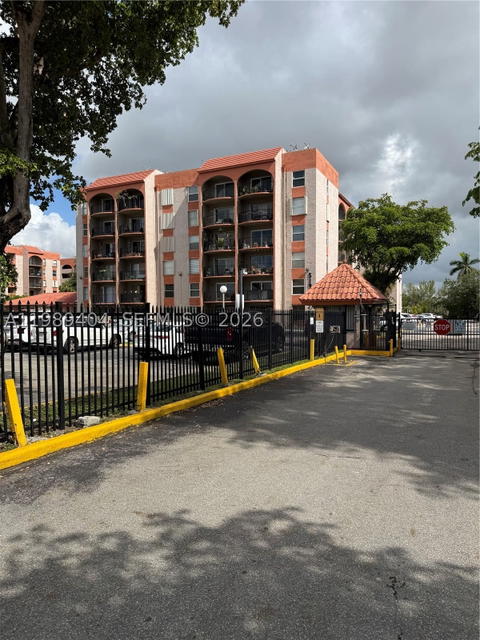 Real estate property located at 5199 7th St #111, Miami-dade, El Cid Condo, Miami, FL