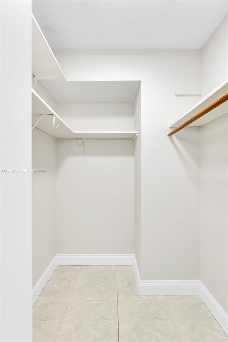 Real estate property located at 2750 183rd St #806, Miami-dade, Commodore Plaza Condo, Aventura, FL